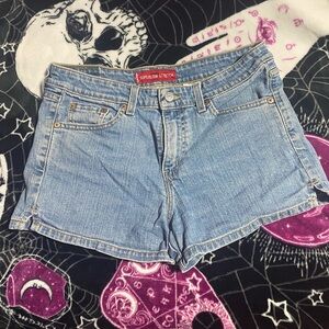 vintage levi’s shorts